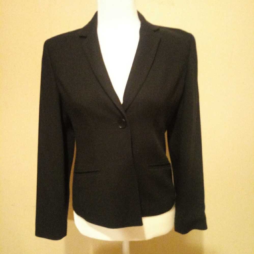Ann Taylor black blazer jacket size 2 petite